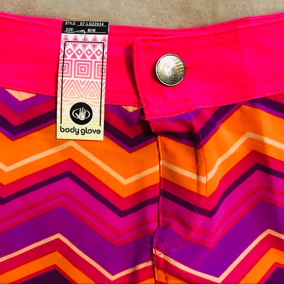 Body Glove stretchy swimshorts - S/M - Picture 3 of 4